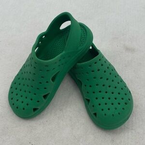 TOTES Kids Solbounce Splash & Play Clog Kelly Green water shoes size: 7-8